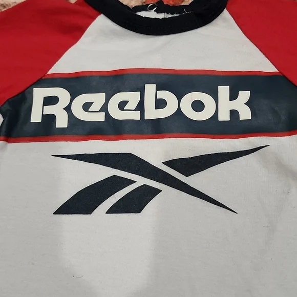 Baby boy Reebox one piece - Picture 2 of 7